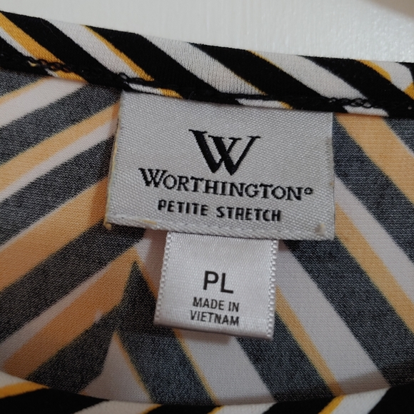 Worthington Short Sleeve Tops Bundle - Size Petite Large - Picture 3 of 6